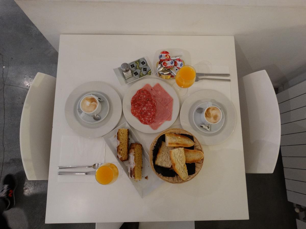 ויארגורדו דל קבריאל Hotel Raimblanc מראה חיצוני תמונה